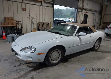 1998 Jaguar Xk8 из США, поврежденный, VIN SAJGX2246WC024074